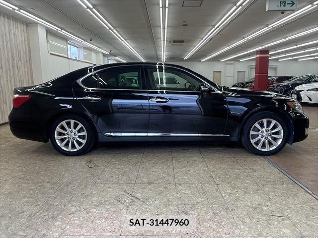 Lexus LS 2011-09 391881-17