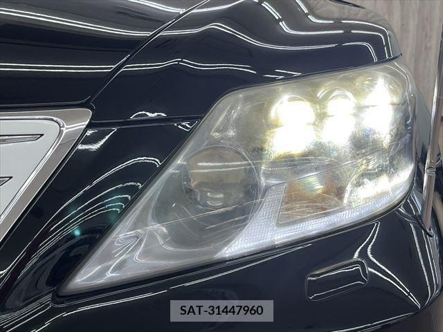 Lexus LS 2011-09 391881-12