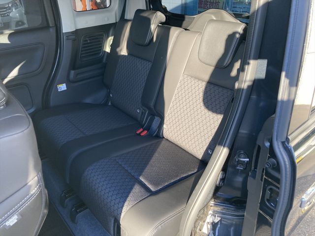 Suzuki SPACIA 2023-01 183889-6