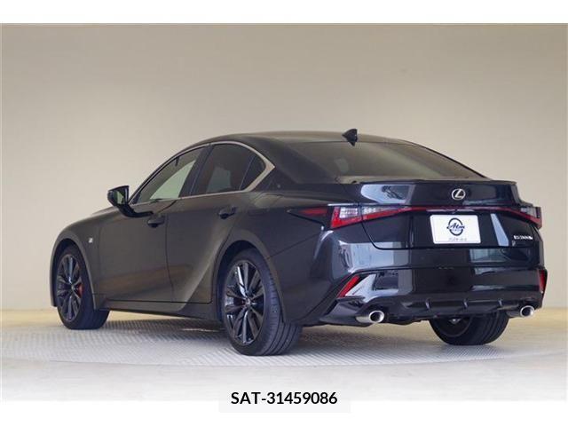 Lexus IS 2022-11 397095-20