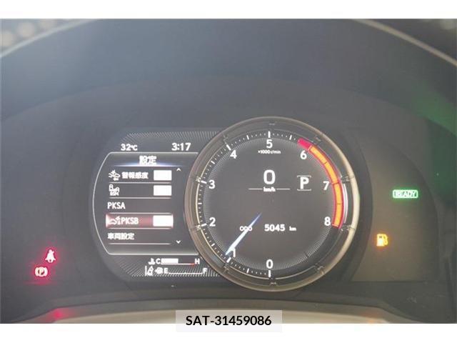 Lexus IS 2022-11 397095-11