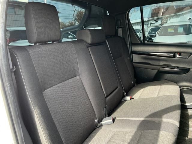 Toyota HILUX 2019-12 27459-19