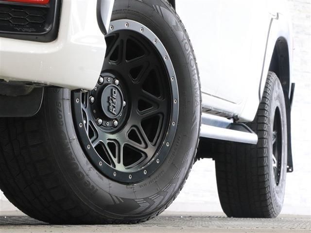 Toyota HILUX 2019-12 27459-10