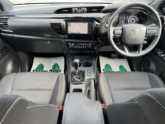 Toyota HILUX 2019-12 27459-12