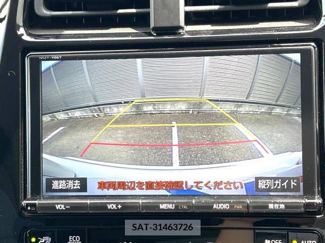 Toyota PRIUS 2018-05 387335-3