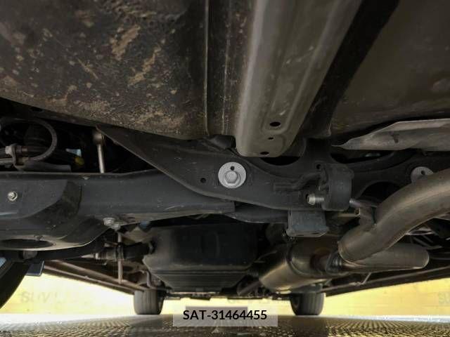 Toyota ALPHARD 2017-03 378659-19