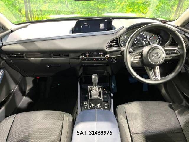 Mazda CX-30 2023-03 209401-1