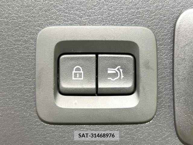 Mazda CX-30 2023-03 209401-5