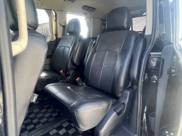 Mitsubishi DELICA D5 2010-09 14669-15