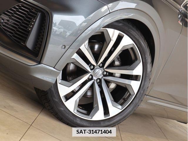Audi Q8 2020-03 352683-28