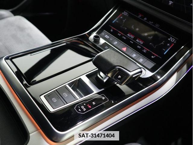 Audi Q8 2020-03 352683-10