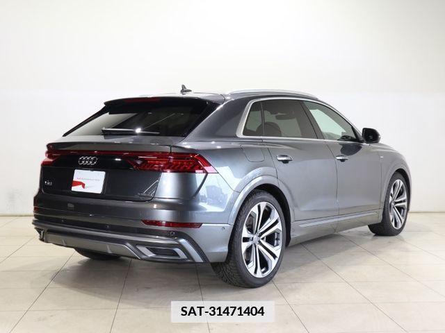 Audi Q8 2020-03 352683-6