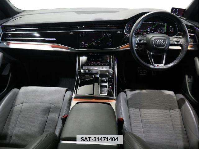 Audi Q8 2020-03 352683-8