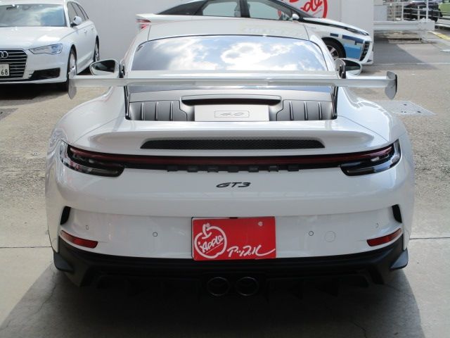 Porsche 911 2023-02 2688-4