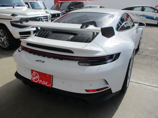 Porsche 911 2023-02 2688-1