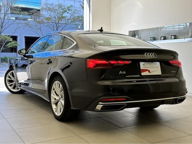 Audi A5 2021-06 18145-5
