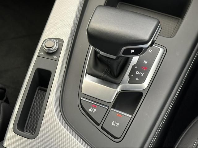 Audi A5 2021-06 18145-12
