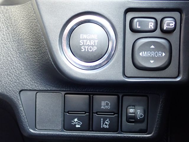 Toyota COROLLA AXIO 2020-09 21853-7