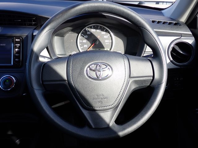 Toyota COROLLA AXIO 2020-09 21853-5