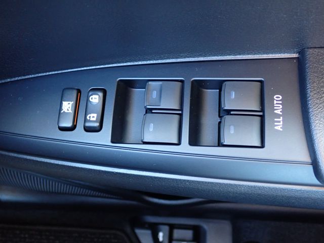Toyota COROLLA AXIO 2020-09 21853-8