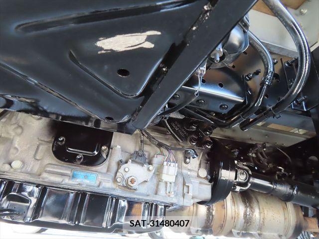 Hino DUTRO 2016-11 203806-20