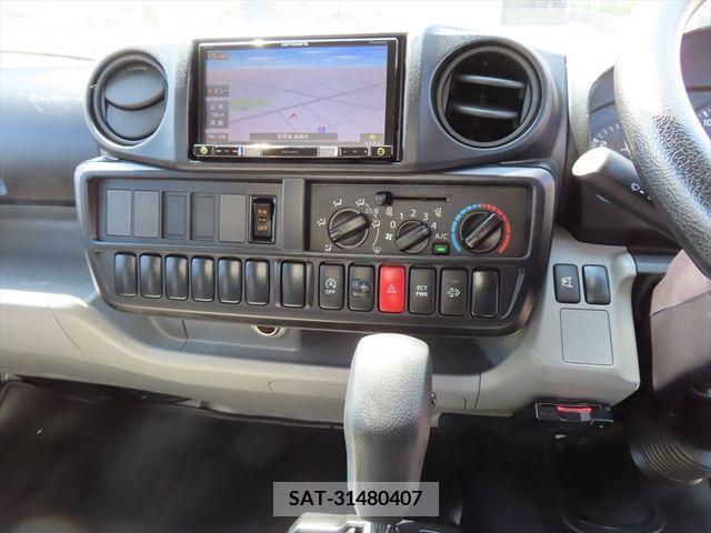 Hino DUTRO 2016-11 203806-8