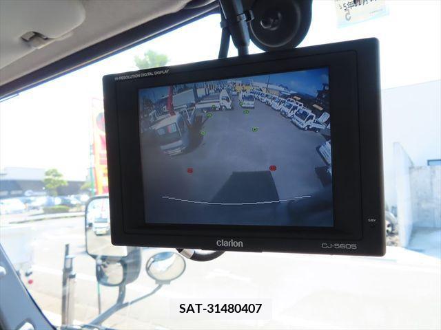Hino DUTRO 2016-11 203806-9