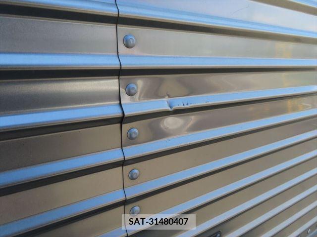 Hino DUTRO 2016-11 203806-18