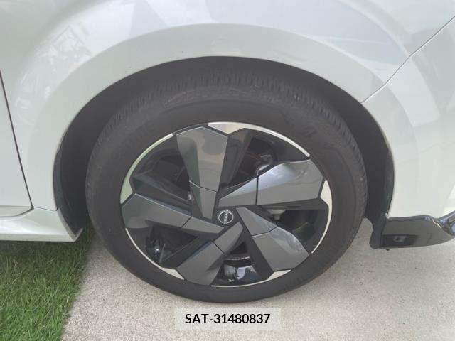 Nissan AURA 2022-06 389482-3