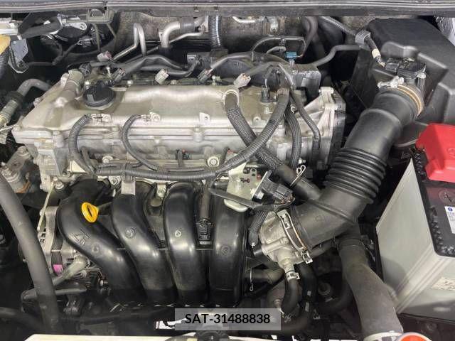 Toyota VOXY 2016-09 370292-18