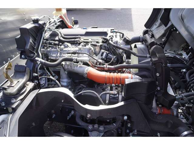 Mitsubishi CANTER 2023-03 181163-12