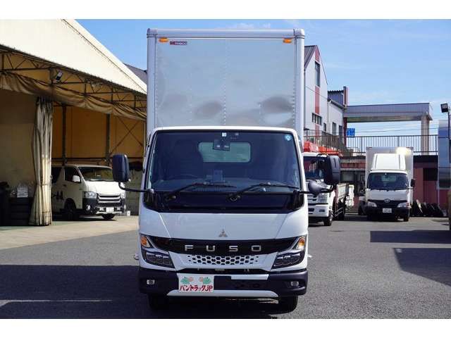 Mitsubishi CANTER 2023-03 181163-1