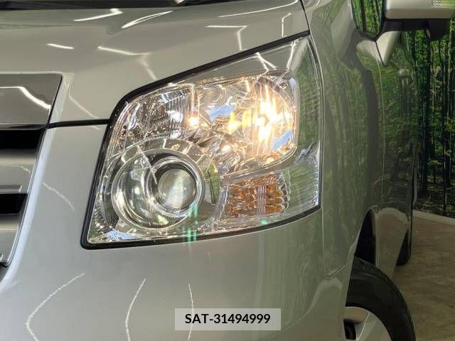 Toyota NOAH 2007-12 321306-12