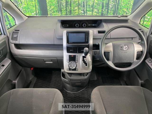 Toyota NOAH 2007-12 321306-1