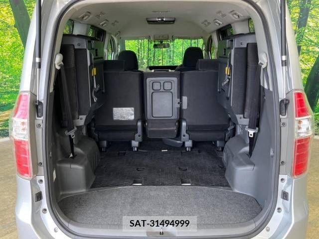 Toyota NOAH 2007-12 321306-10
