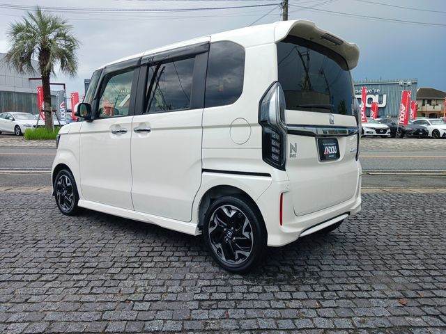 Honda N BOX CUSTOM 2018-02 11569-3