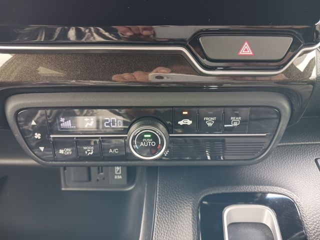 Honda N BOX CUSTOM 2018-02 11569-17