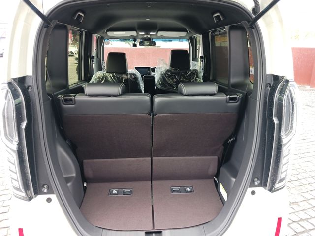 Honda N BOX CUSTOM 2018-02 11569-24