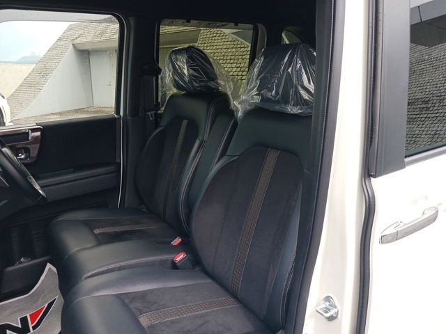 Honda N BOX CUSTOM 2018-02 11569-22