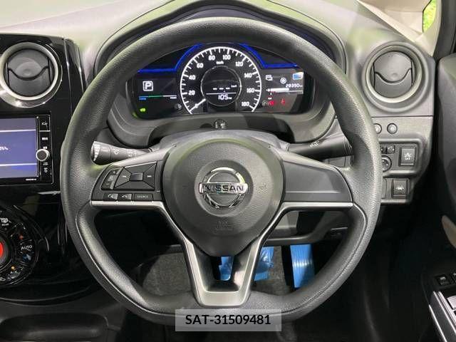 Nissan NOTE 2020-02 305513-11