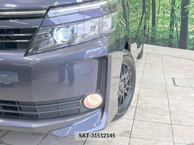 Toyota VOXY 2016-04 218295-13