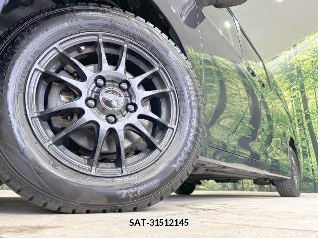 Toyota VOXY 2016-04 218295-14