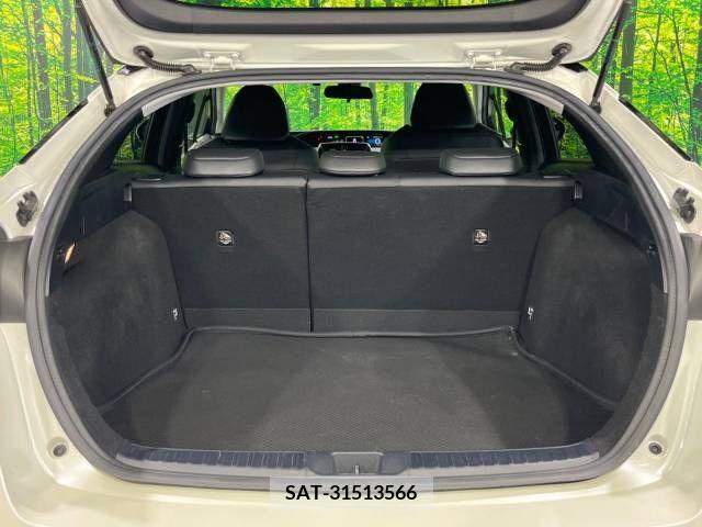 Toyota PRIUS 2016-10 347273-10