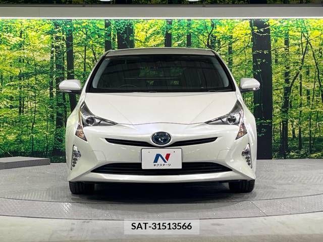 Toyota PRIUS 2016-10 347273-14