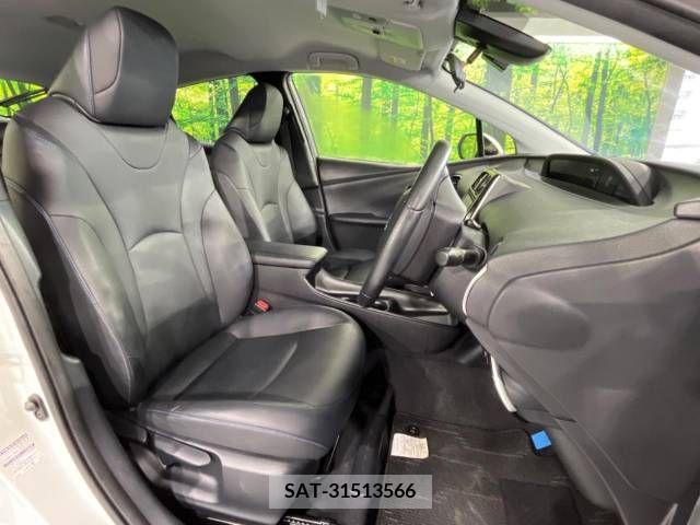 Toyota PRIUS 2016-10 347273-8