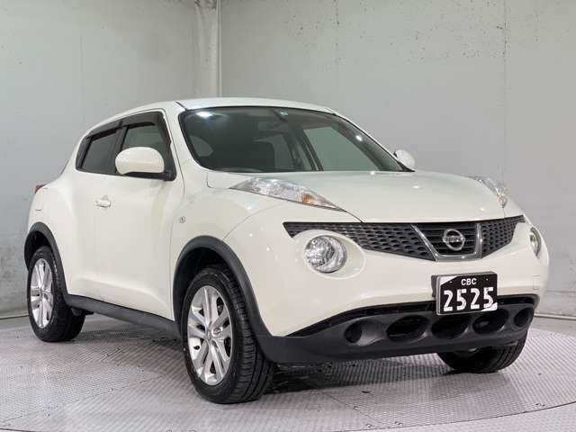 Nissan JUKE 2011-04 187644-0