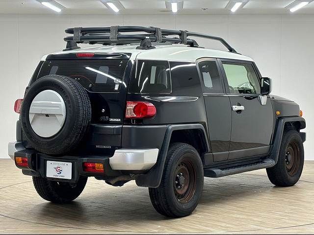 Toyota FJ CRUISER 2013-02 182924-15