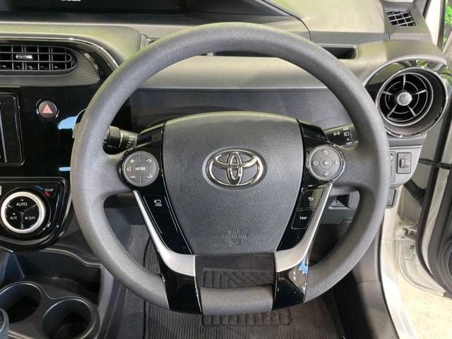 Toyota AQUA 2021-04 17520-11