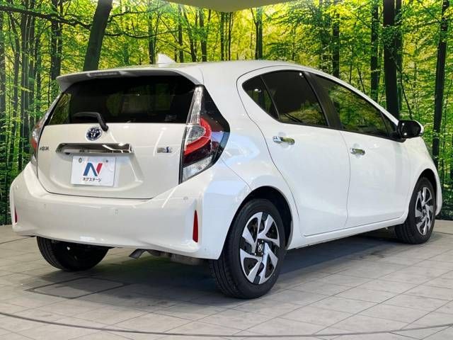 Toyota AQUA 2021-04 17520-17