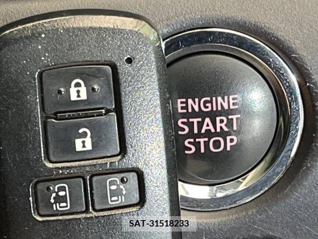 Toyota VOXY 2015-10 289199-5